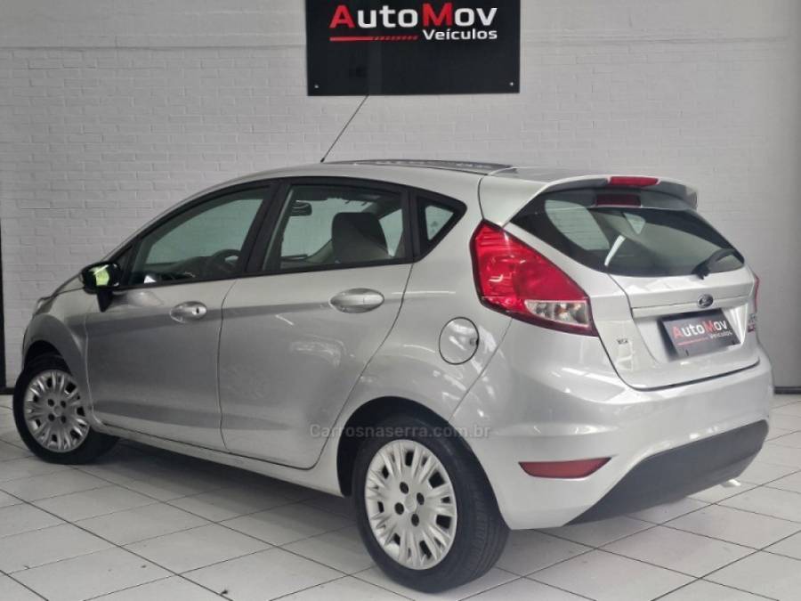 FORD - FIESTA - 2017/2017 - Prata - R$ 53.900,00
