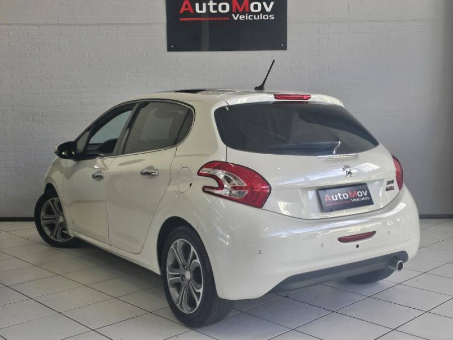 PEUGEOT - 208 - 2014/2014 - Branca - R$ 48.900,00
