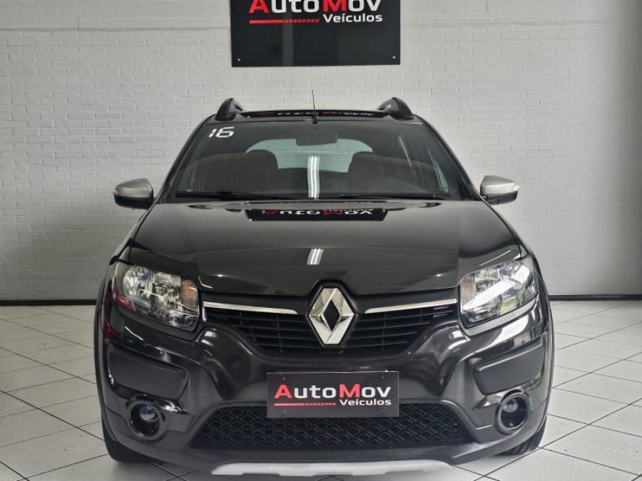 RENAULT - SANDERO - 2016/2016 - Preta - R$ 53.900,00