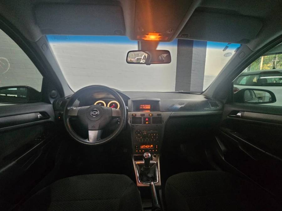 CHEVROLET - VECTRA - 2011/2011 - Verde - R$ 40.900,00