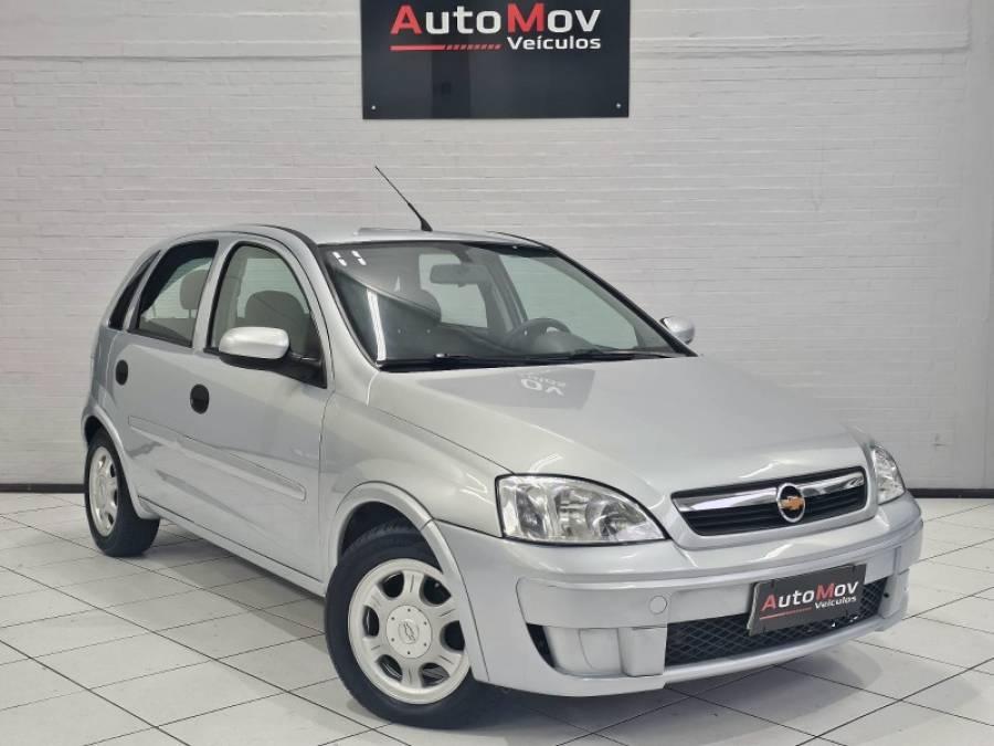 CHEVROLET - CORSA - 2011/2011 - Prata - R$ 33.900,00