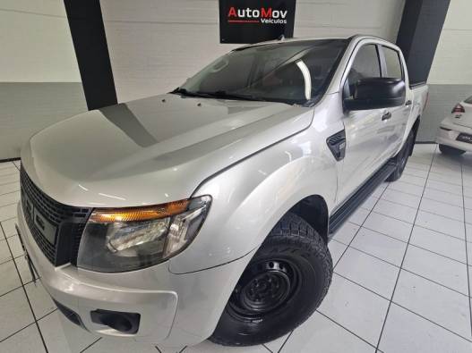 FORD - RANGER - 2014/2014 - Prata - R$ 96.900,00