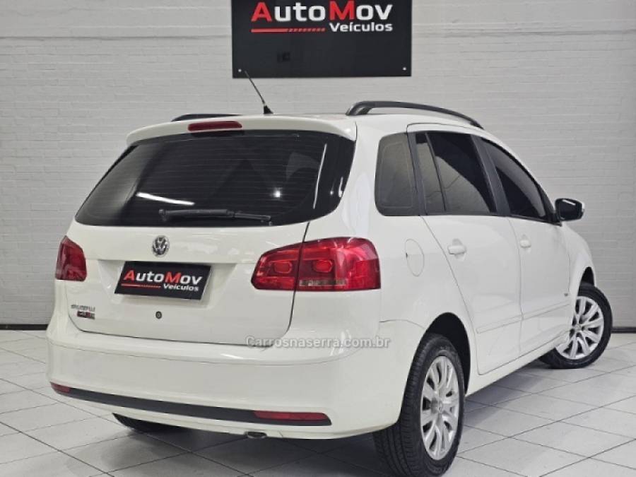 VOLKSWAGEN - SPACEFOX - 2012/2012 - Branca - R$ 43.900,00