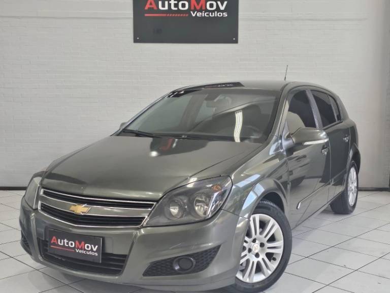 CHEVROLET - VECTRA - 2011/2011 - Verde - R$ 40.900,00