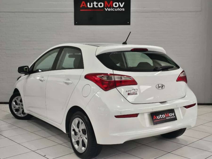 HYUNDAI - HB20 - 2017/2017 - Branca - R$ 51.900,00